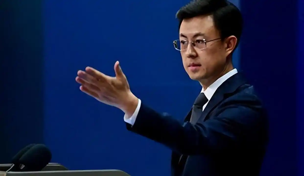 中方对日本自卫队前统合幕僚长岩崎茂采取反制措施